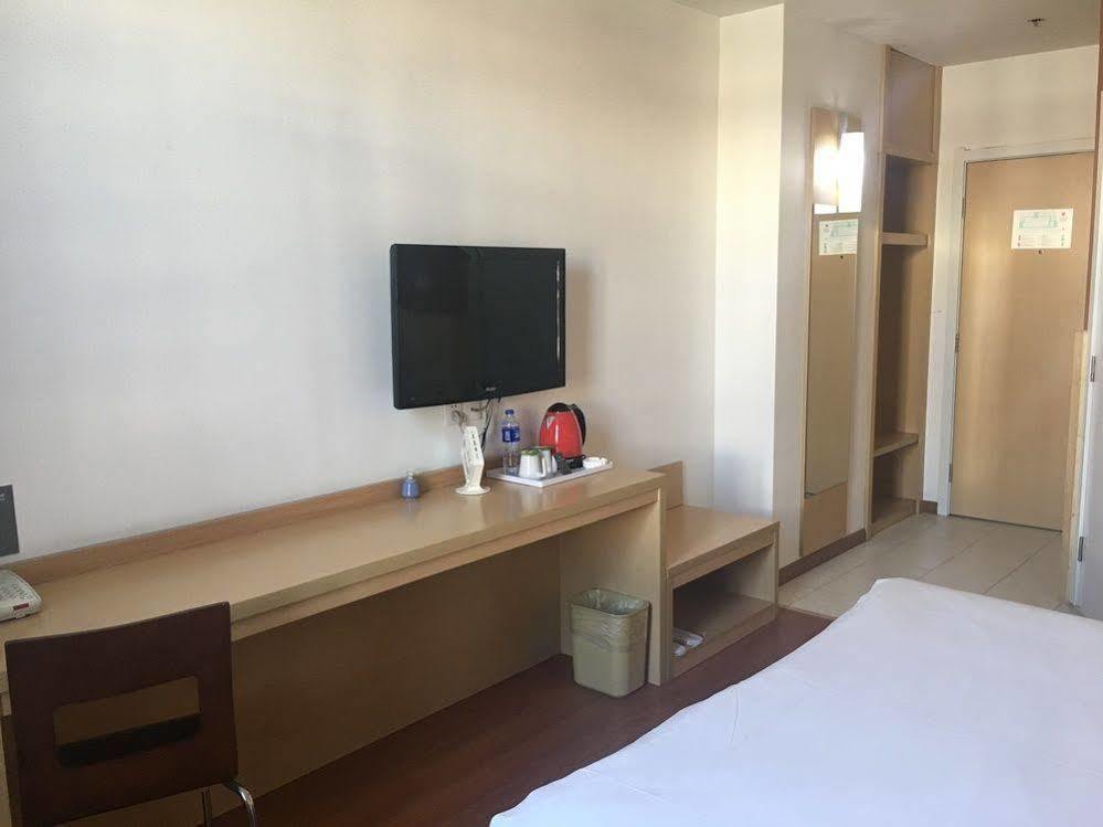 Hotel Ibis Nantong Qingnian Exterior foto